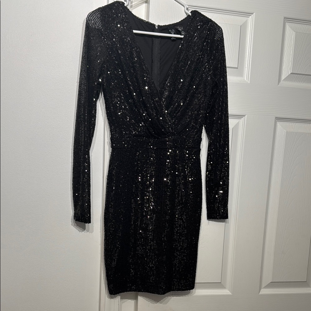 Windsor Black Bodycon Mini Dress with Plunge Neckline